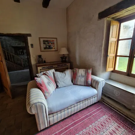 Apartament Chateau Malbosc *